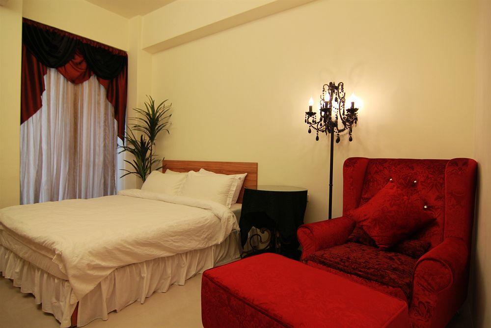 Mei Hsiao Yuen Hostel ไถจง ภายนอก รูปภาพ