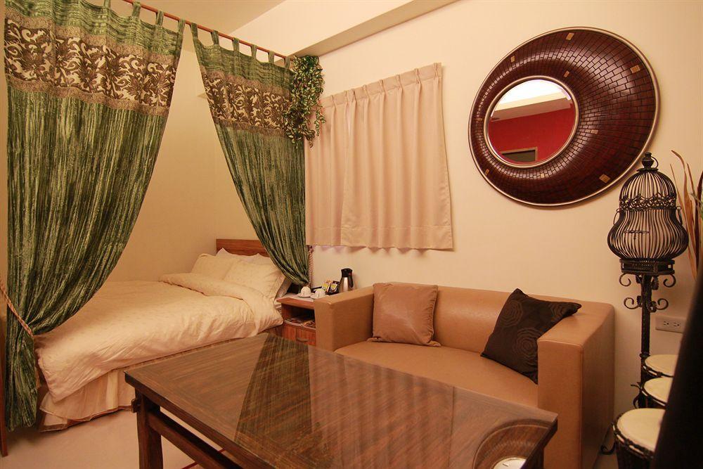 Mei Hsiao Yuen Hostel ไถจง ภายนอก รูปภาพ